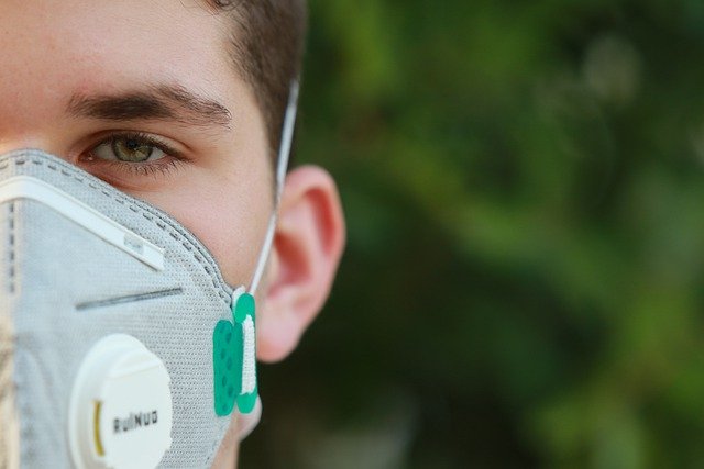 Apsauginių kaukių palyginimas. Ką reiškia PM2.5, KN95 ar FFP2?